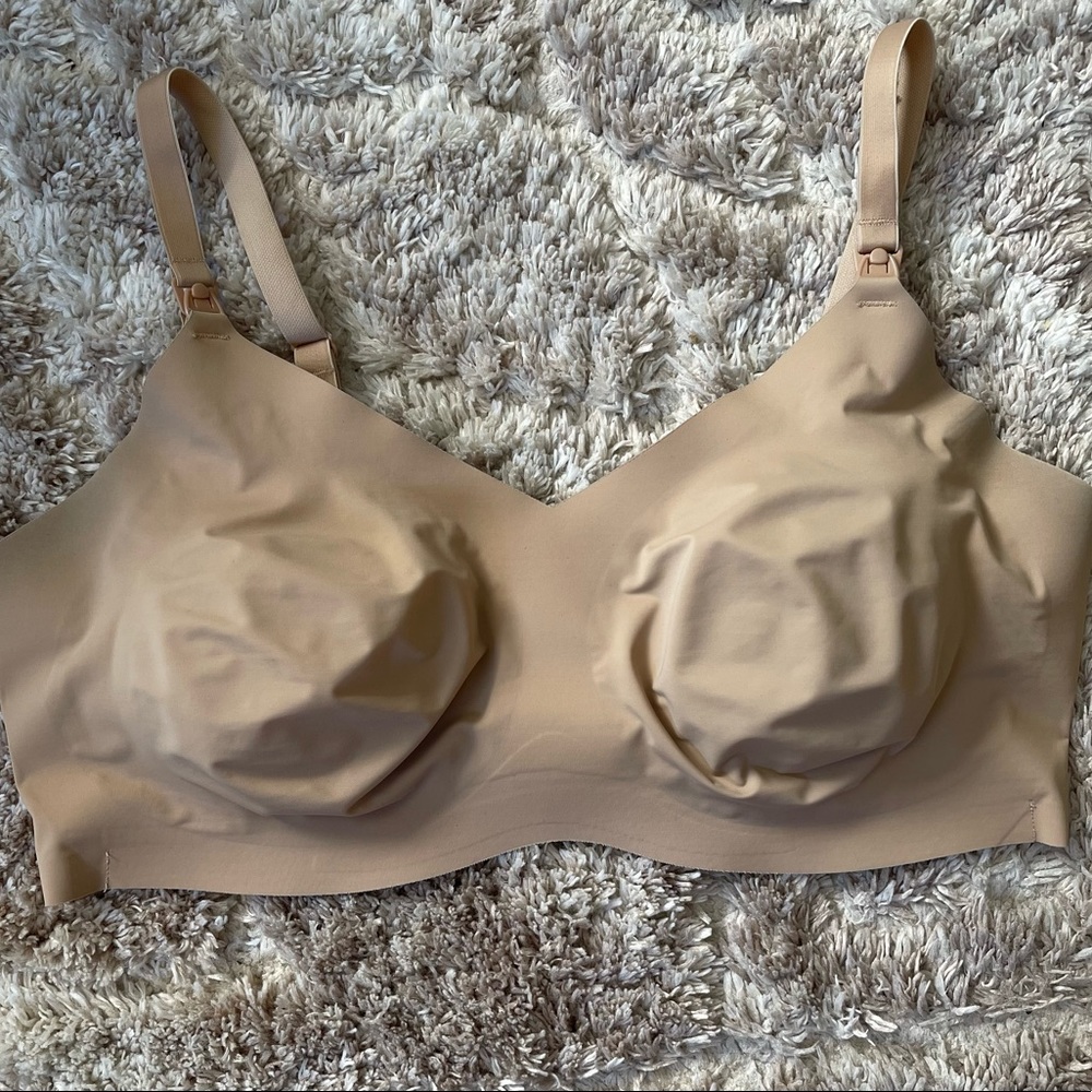 Knix Leakproof Nursing Bra Beige 8 Maternity Postpartum wireless